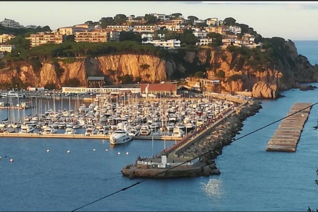 Nuevo Apartamento Moderno Elisa - A 80 Metros De La Playa Para 5 Personas Sant Feliu de Guíxols Buitenkant foto